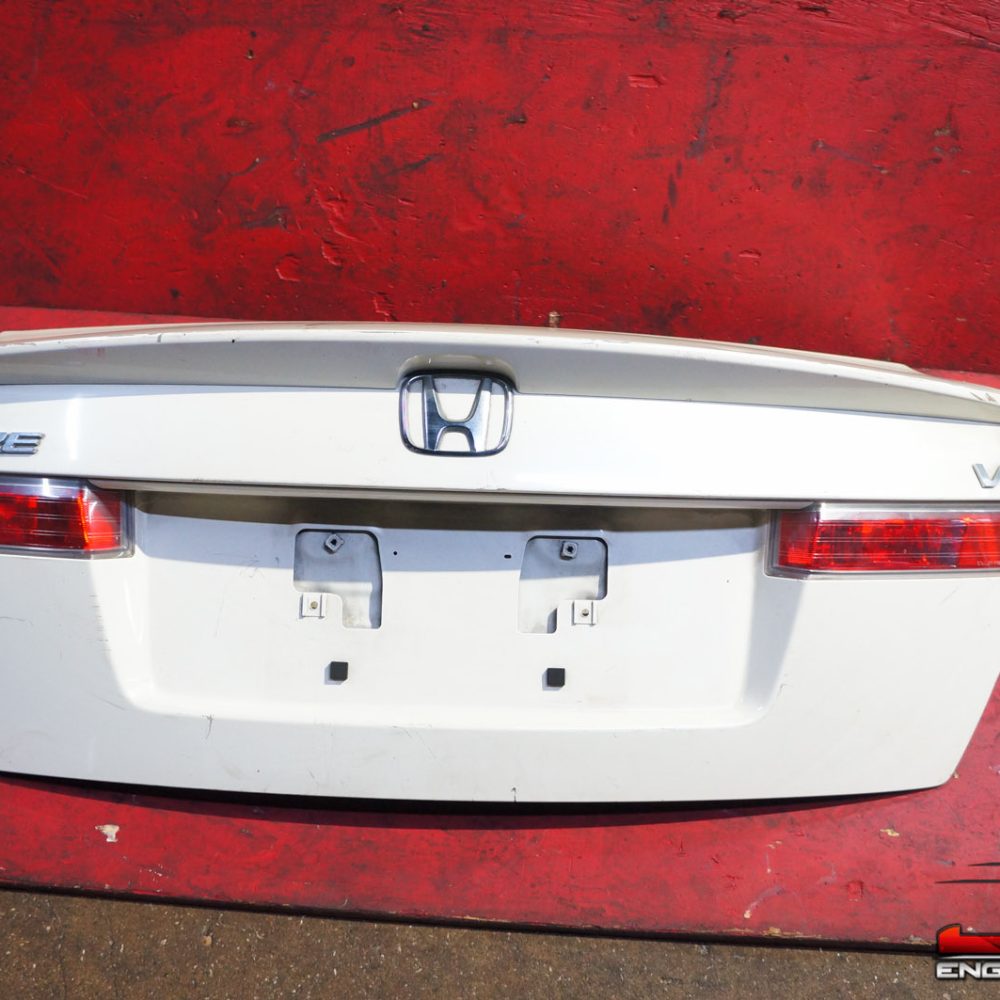 JDM 08-12 HONDA INSPIRE TRUNK WHITE