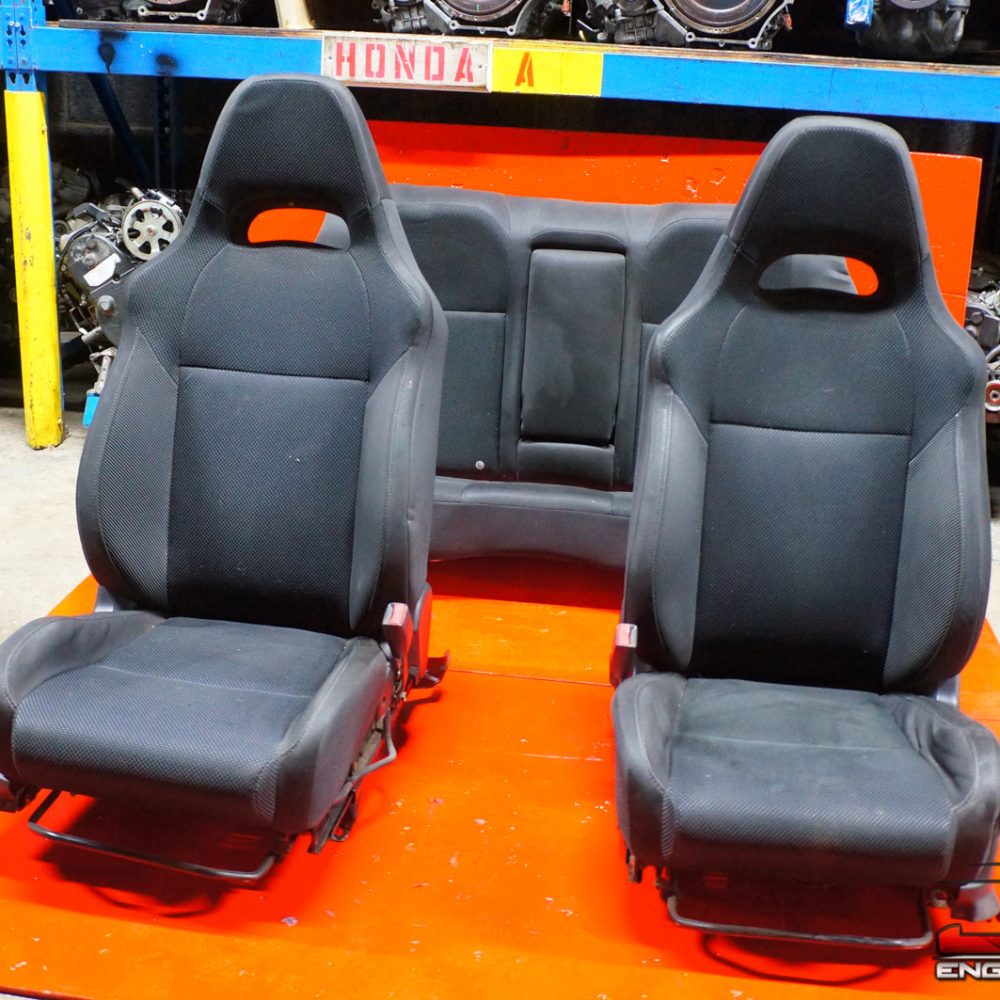 2006-2007 Subaru WRX Hawkeye Front & Rear Seats Complete Set